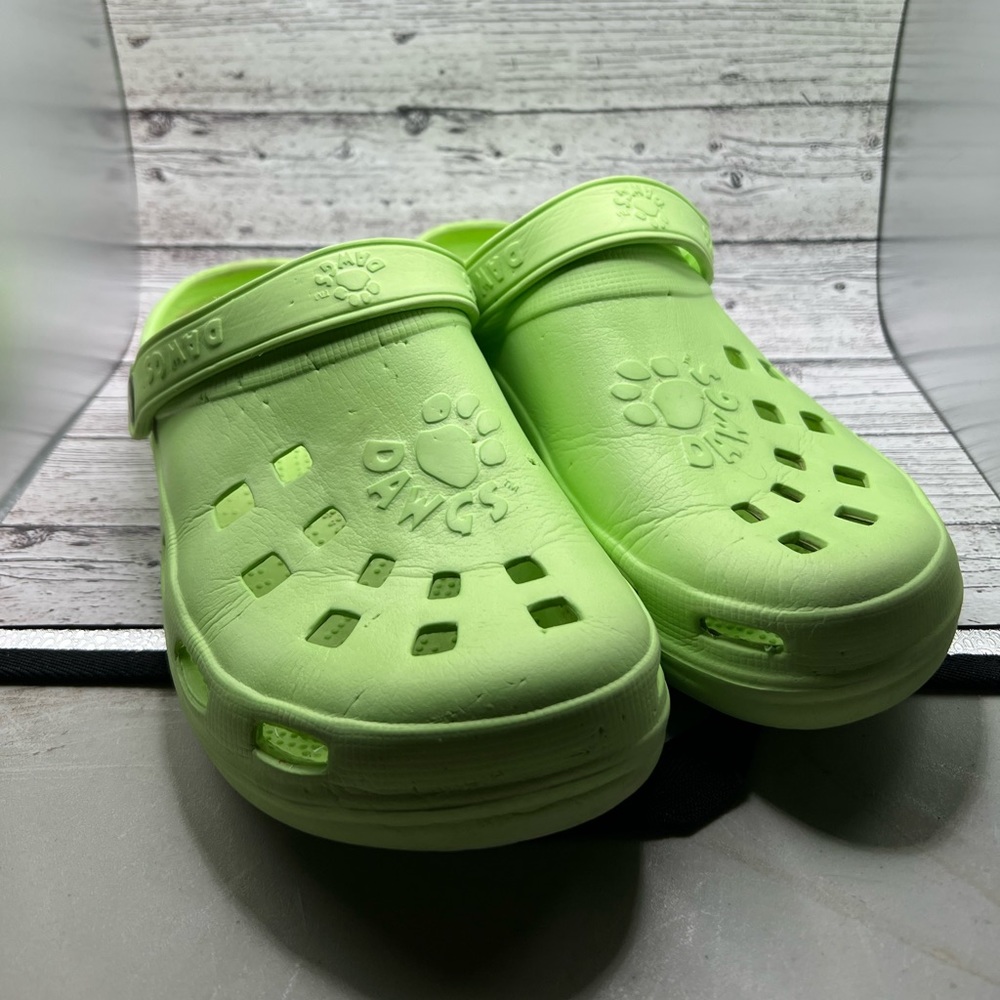 Dawgs Shoes L10 Or M8 Green